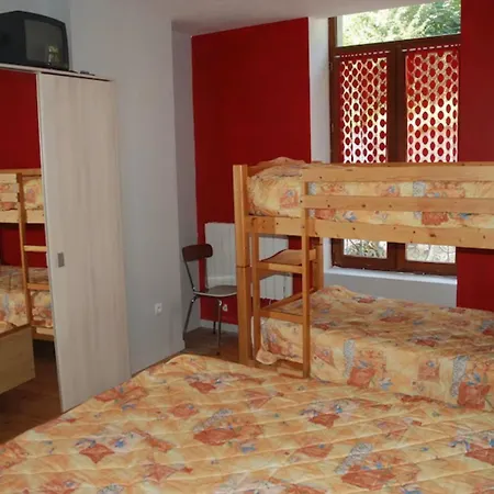 Fenestre D 라루브불